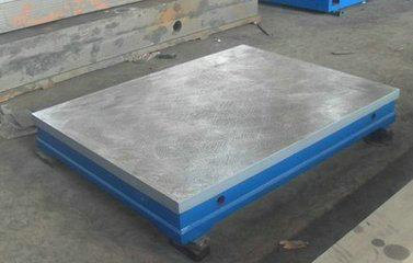 机器人行走轨道与自动化生产线